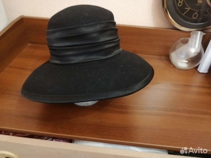 Шляпа фетровая женская