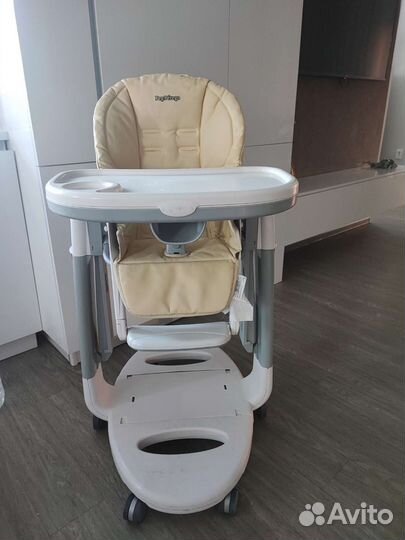 Детский стульчик для кормления peg perego