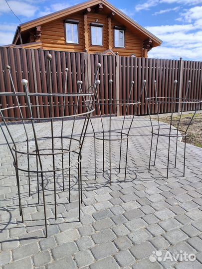 Опора для растений. Кустодержатель