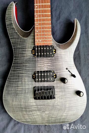Электро гитара