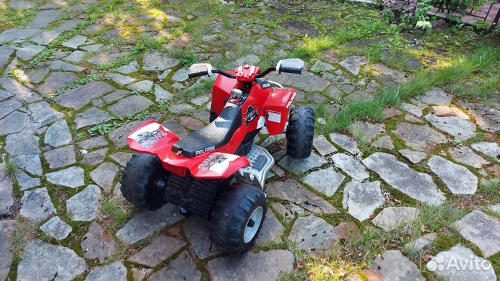 Квадроцикл Peg Perego Polaris