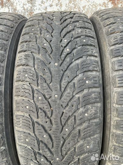 Nokian Tyres Hakkapeliitta 9 SUV 225/65 R17
