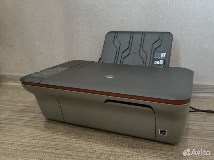 Принтер-сканер HP Deskjet 2050A