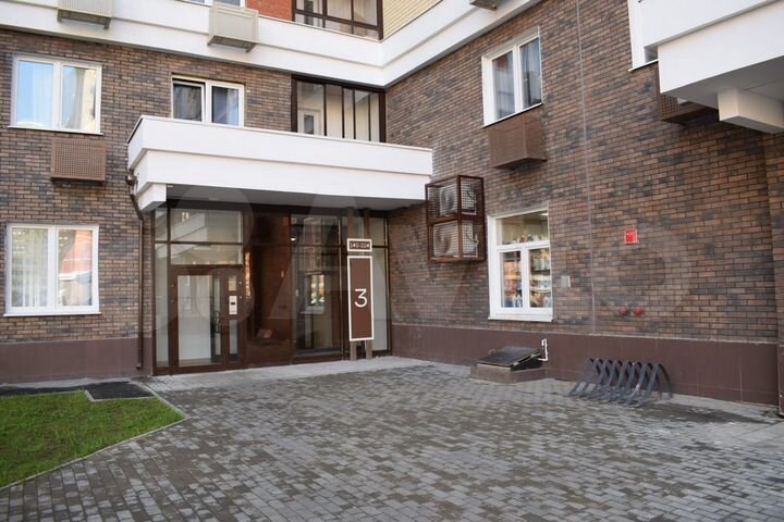 2-к. квартира, 46 м², 12/18 эт.