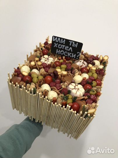 Съедобные вкусные мужский и женские букеты