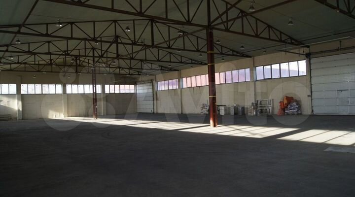 Теплый склад, 576 м². 1 этаж. Ворота 4,5*4,5