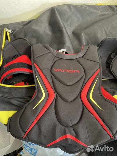 Нагрудник хоккейный взрослый sr