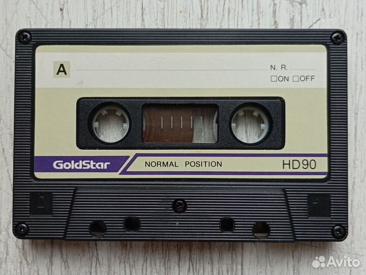 Аудиокассета accept '84 / halloween '85