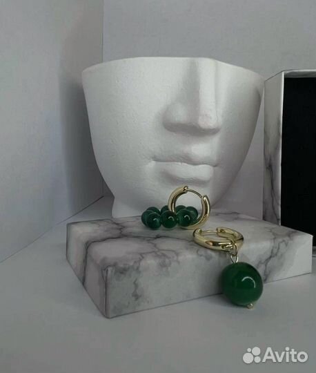 Серьги конго с авантюрином и золотистой фурнитурой