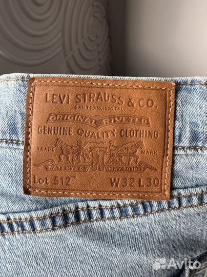 Джинсы levis