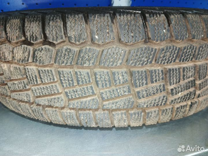 Viatti Brina V-521 175/70 R13 82T