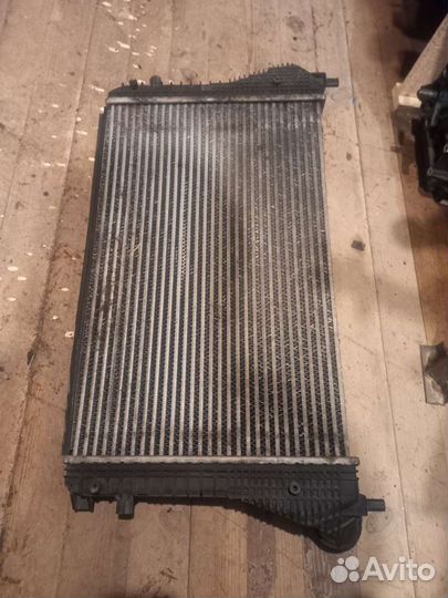 Интеркулер Пассат Гольф 6 Джетта Туран Кадди