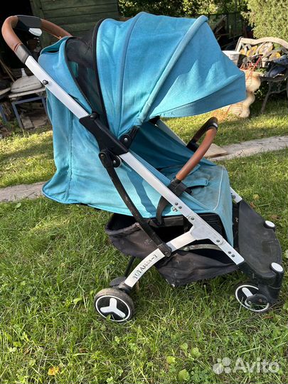 Прогулочная коляска yoya