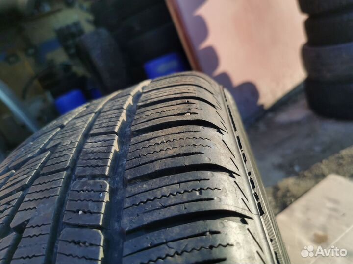 Nokian Tyres WR G2 225/50 R17 98V