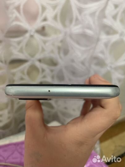Samsung Galaxy A31, 4/64 ГБ