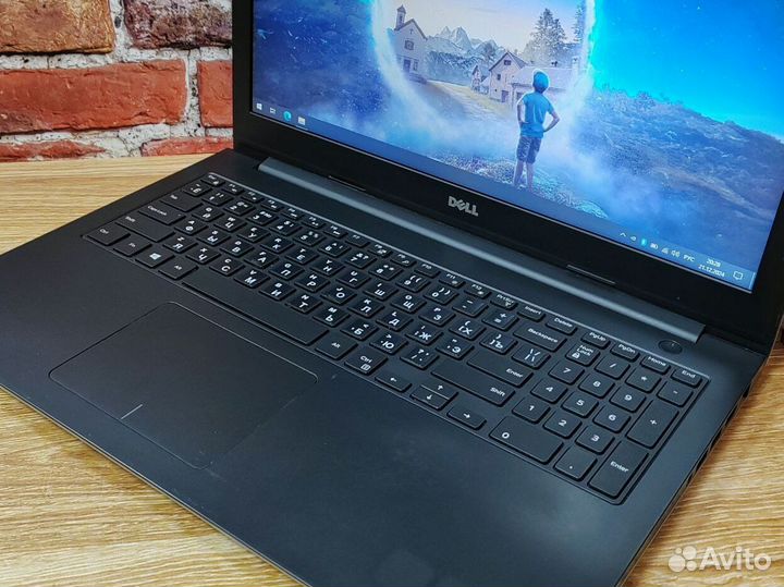 Dell inspiron Игровой Ноутбук 2 видеокарты Core i5