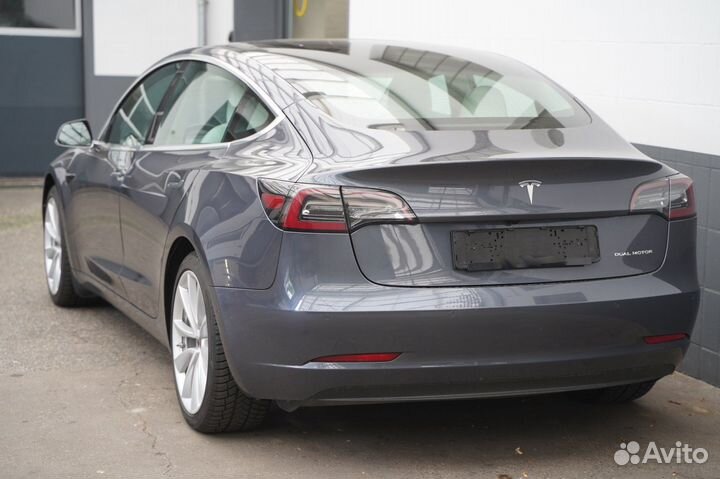 Запчасти б/у Tesla Model 3