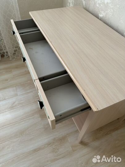 Письменный стол