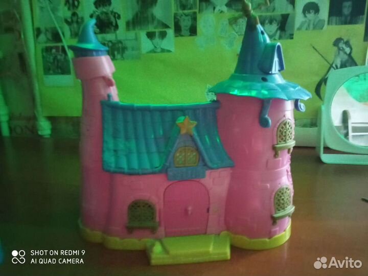 Игрушка Замок