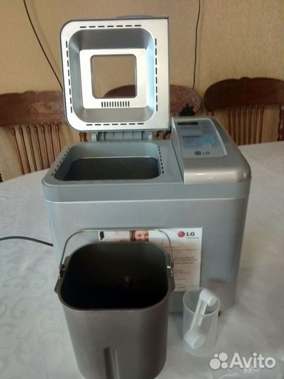 Хлебопечка LG HB-1002CJ