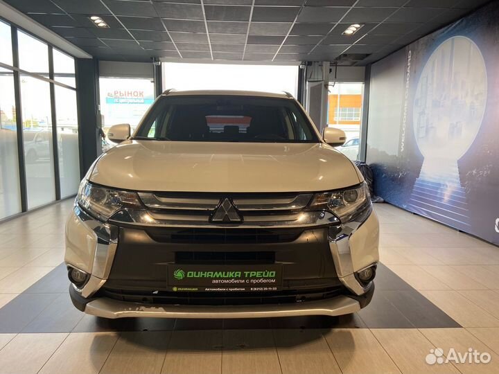 Mitsubishi Outlander 2.4 CVT, 2015, 122 900 км