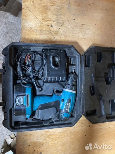 Шуруповерт