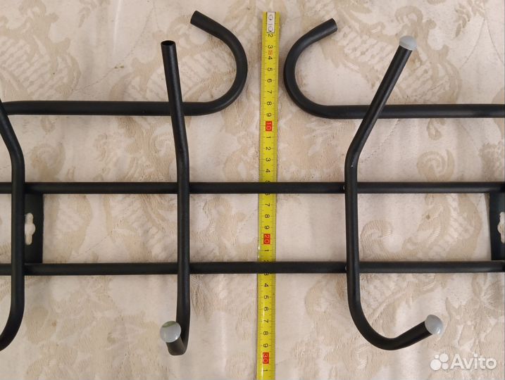 Вешалка в прихожую настенная