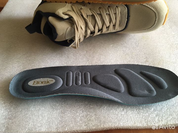 Кроссовки Etonic