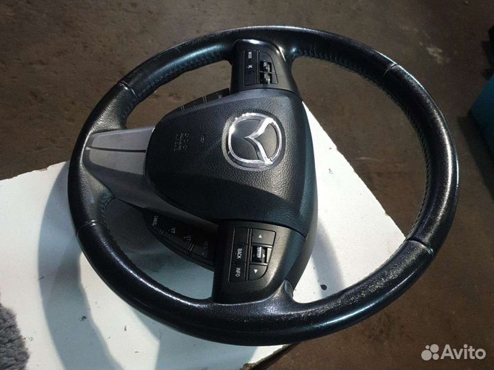 Руль с подушкой мазда 3 bl