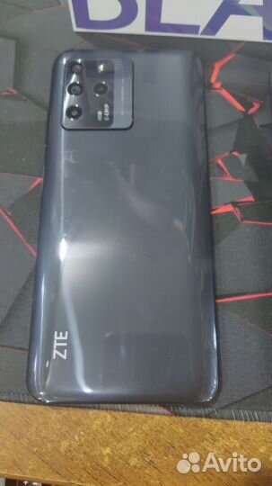 ZTE Blade V30, 4/128 ГБ