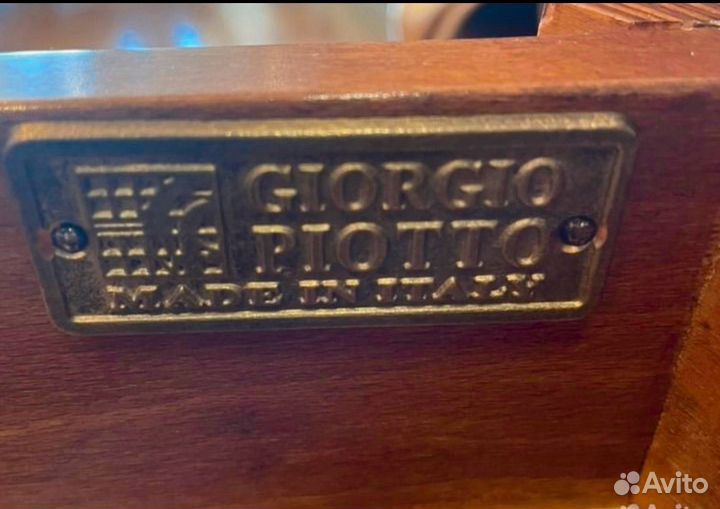 Столик Италия массив