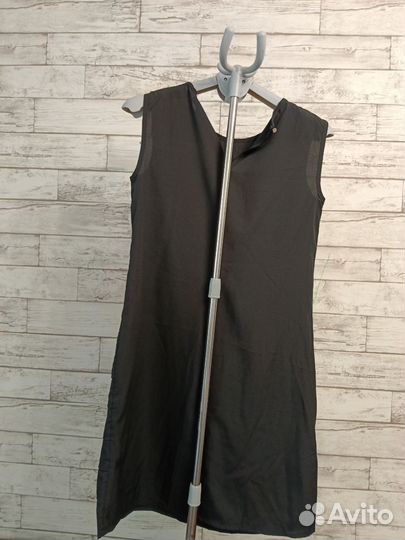 Черное платье