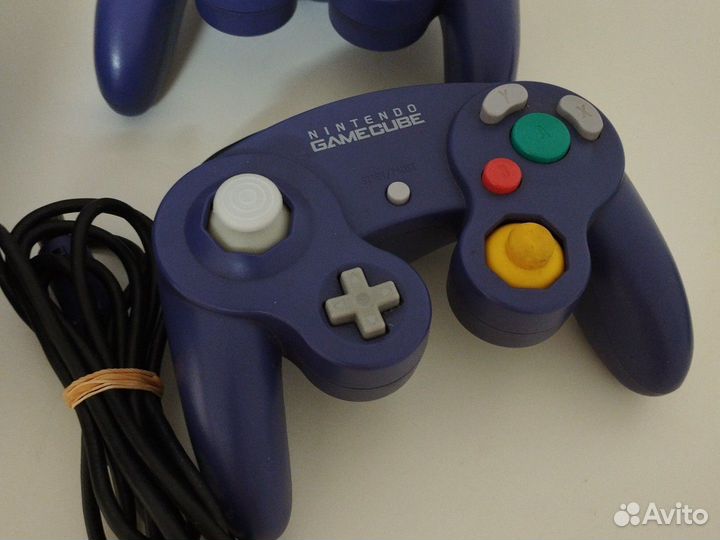 Nintendo GameCube violet