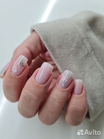 Маникюр гель лак