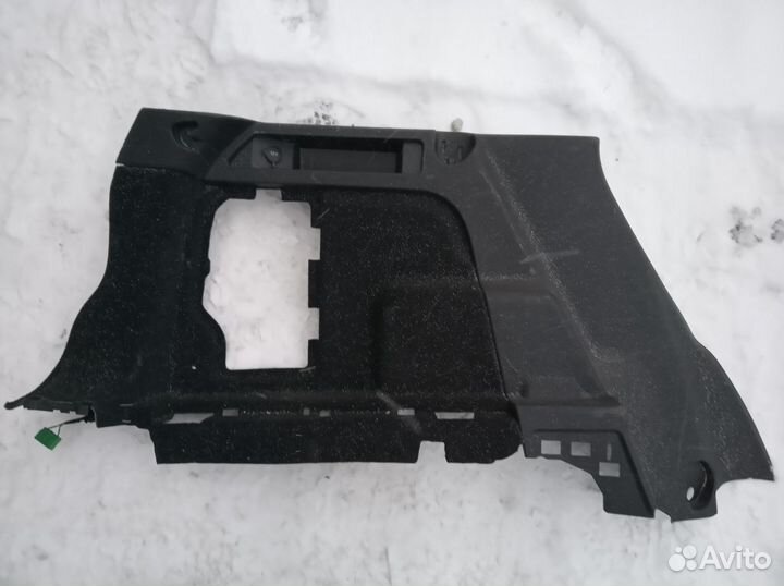 Обшивка багажника Discovery Sport L550 2014