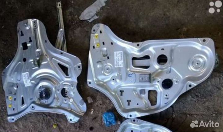 Стеклоподъемник механизм R Hyundai Ix35 2010-15