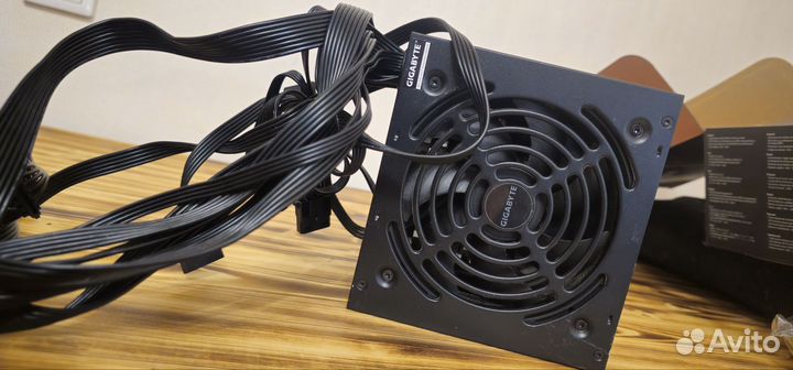 Блок питания gigabyte gp-p450b 28200-p450b-1eur
