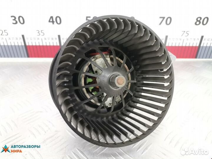 Моторчик печки Ford Focus 2 2008 1362641