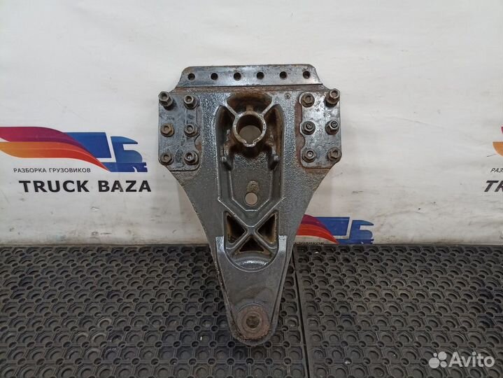 Кронштейн полурессоры задней