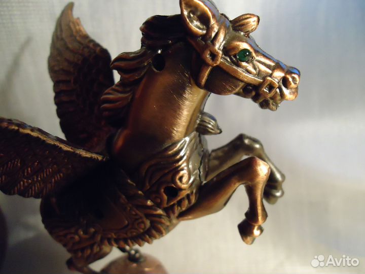 Пегас. Настольная зажигалка. Высота 20 см