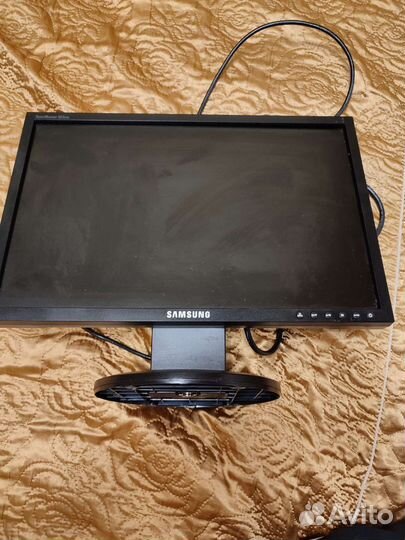 Монитор Samsung 19 дюймов