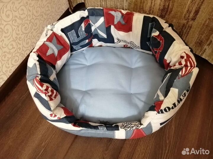 Лежанка для собак