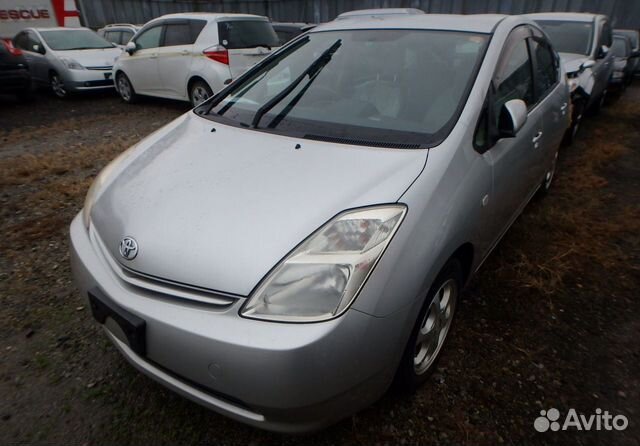 Продажа автомобиля на запчасти Toyota Prius 2006 г