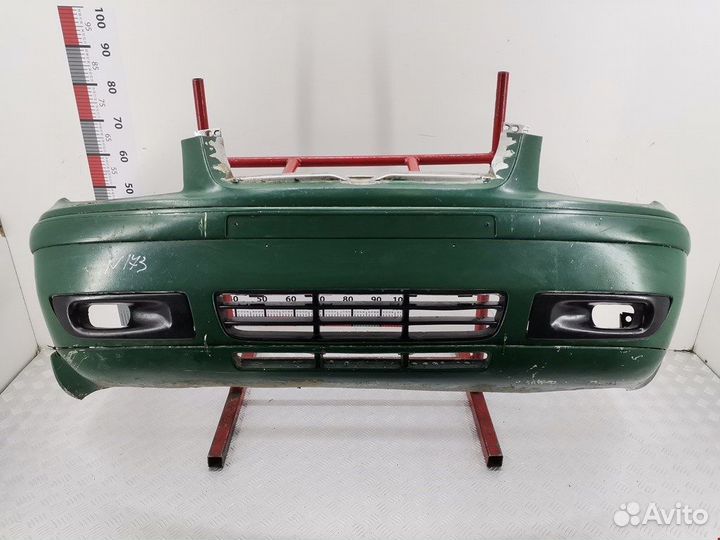 Бампер передний для Volkswagen Bora