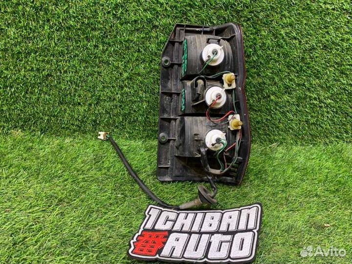 Стоп-сигнал задний левый Mitsubishi Pajero Mini