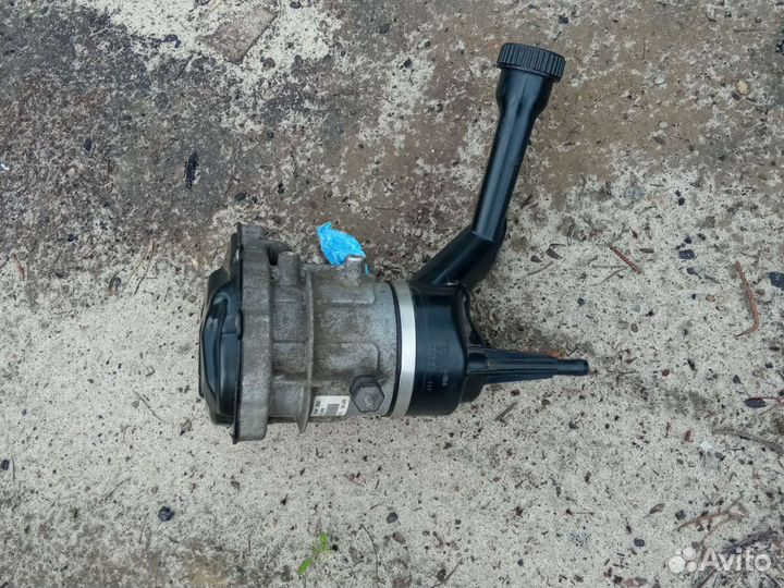 Насос гур Пежо 308