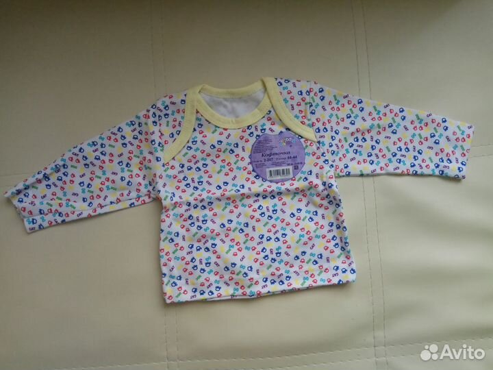 Кофточка детсая