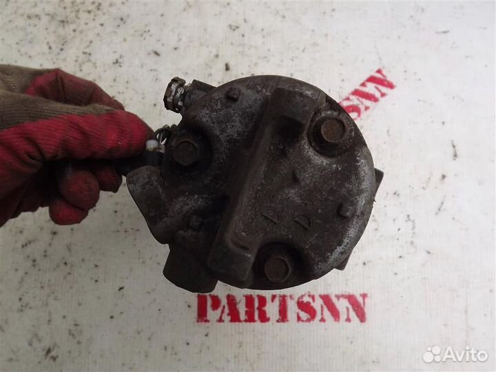 Компрессор кондиционера Митсубиши Лансер 10