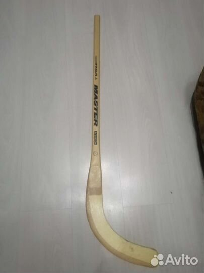 Клюшка для хоккея с мячом