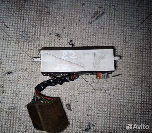 Блок индикатор освещения Тойота Краун Двс 6mgeu